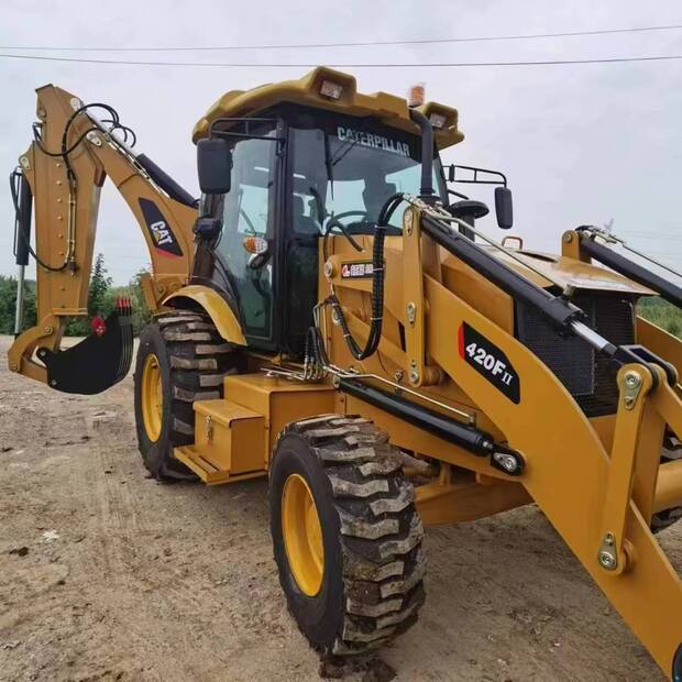 2023 Caterpillar 420F-42804132