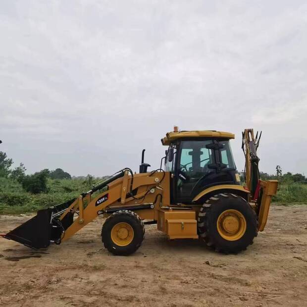 2023 Caterpillar 420F-42804139