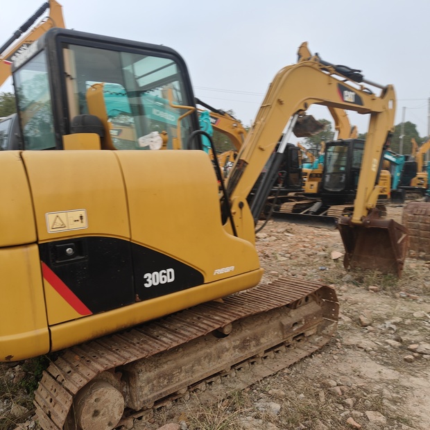 2018 Caterpillar 306D-42804523