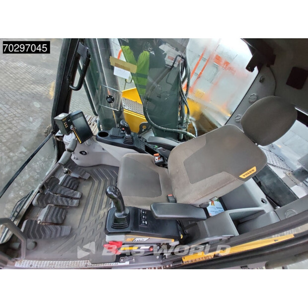 2019 Volvo EC220EL-42804829