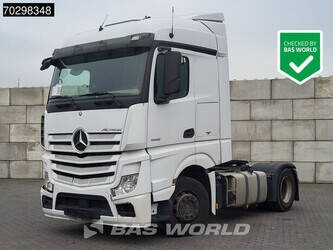 Image for Semi Trucks 2015 Mercedes-Benz Actros 1942