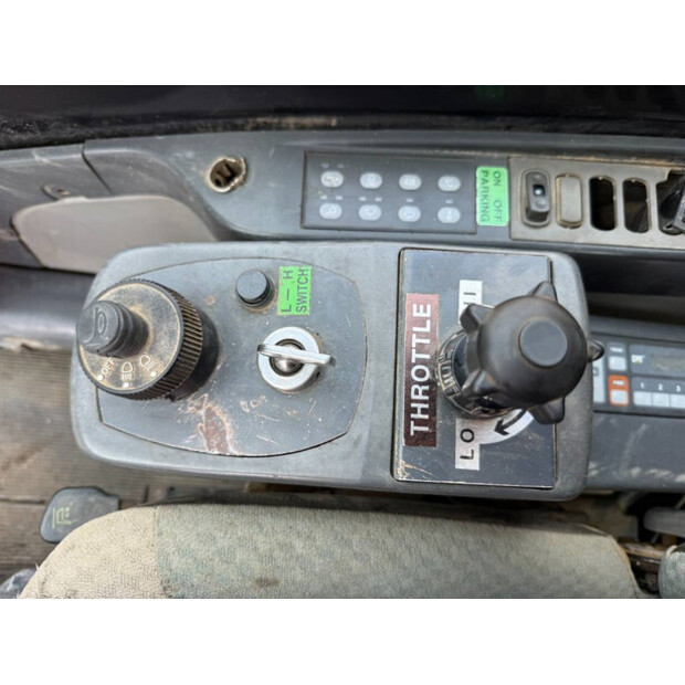 2010 MOROOKA MST3000VD-42806008