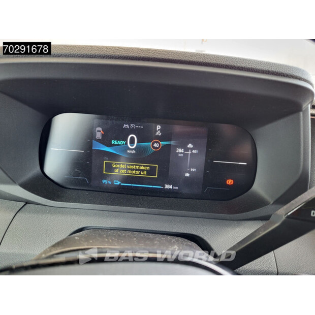 2025 رينو Master-42806713