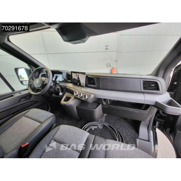 2025 رينو Master-42806714