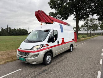Image de NACELLES ÉLÉVATRICES 2018 Peugeot Boxer 2.0HDi À vendre à Belgique