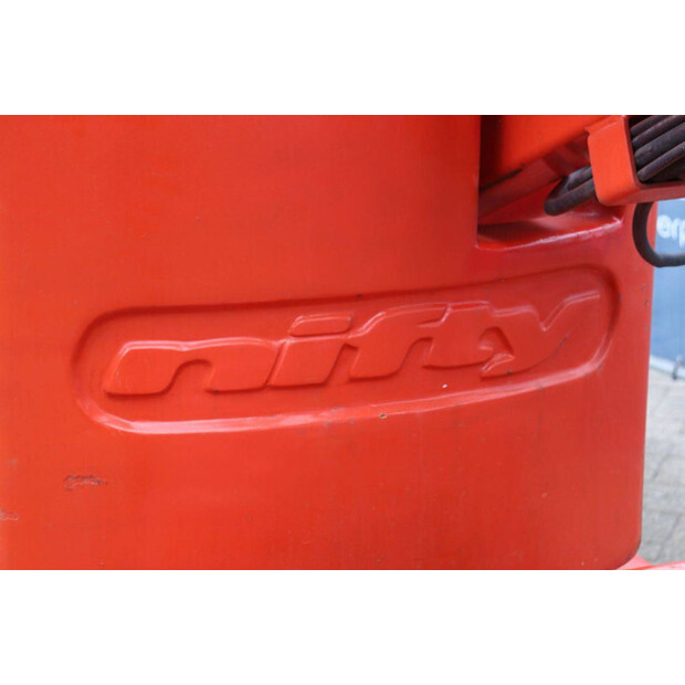 2014 نيفتي HR12NDE-42807416