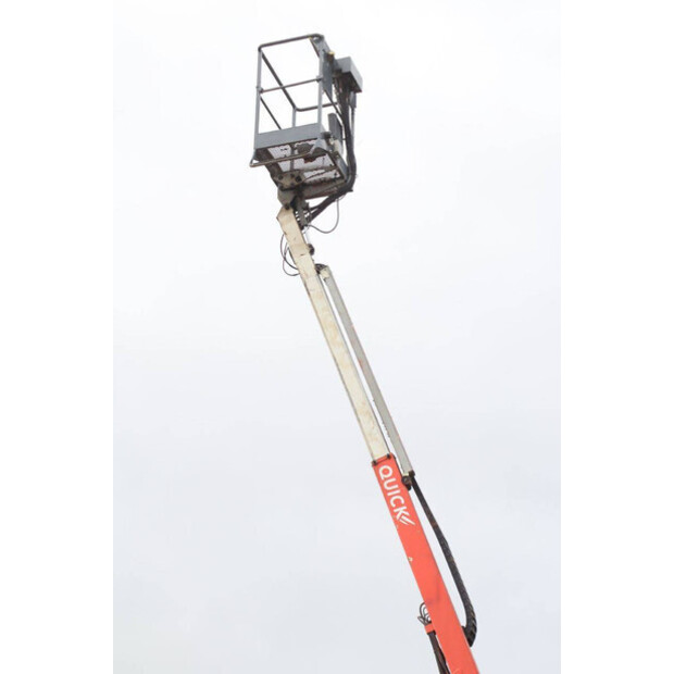 2014 نيفتي HR12NDE-42807430