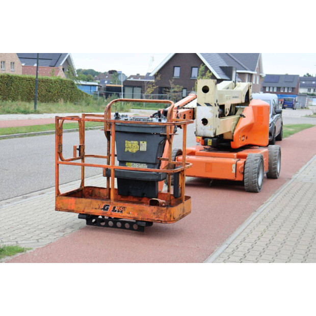 2014 JLG M450AJ-42807673