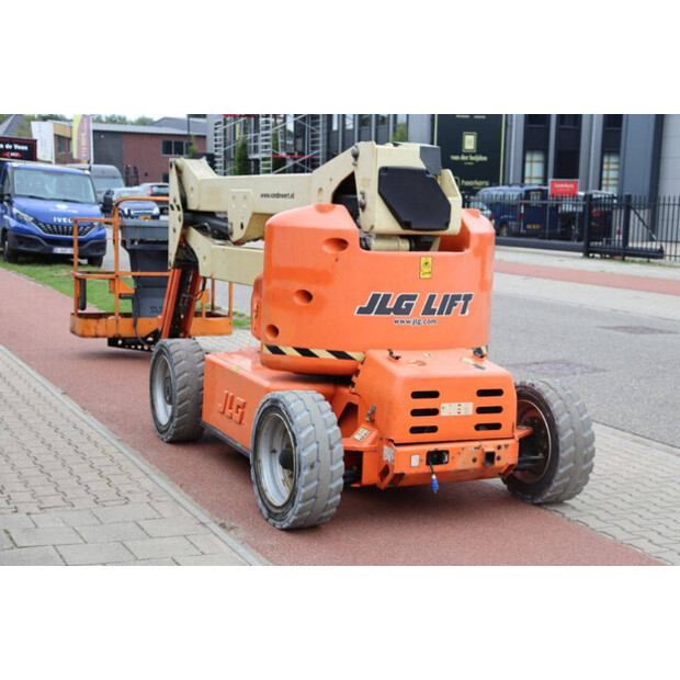 2014 JLG M450AJ-42807674