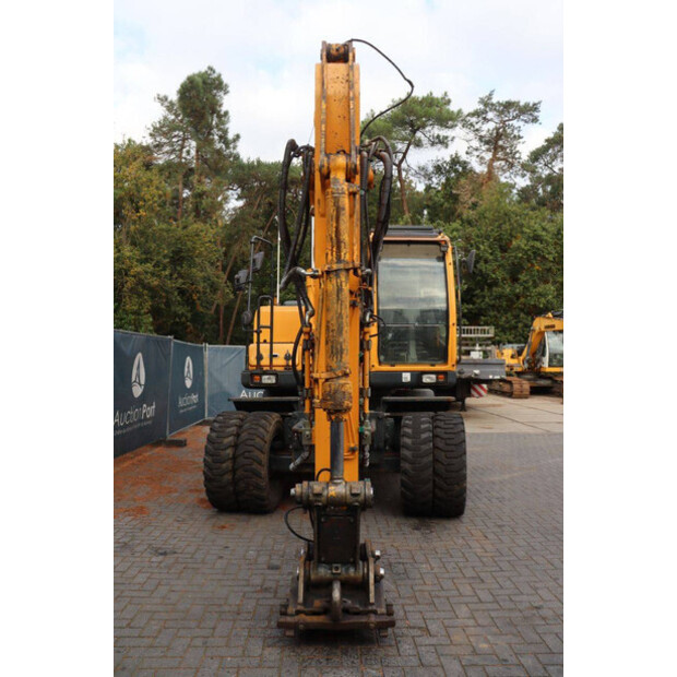 2016 هيونداي R160W-9A-42808313