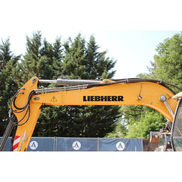 2012 Liebherr R 900 C LITRONIC-42808541