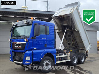 Image for Dump Trucks 2015 MAN TGX 26.560