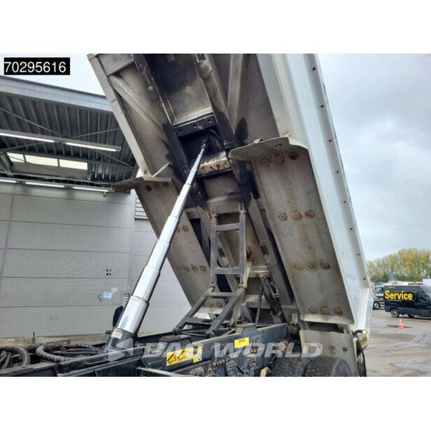 2015 مان TGX 26.560-42808574