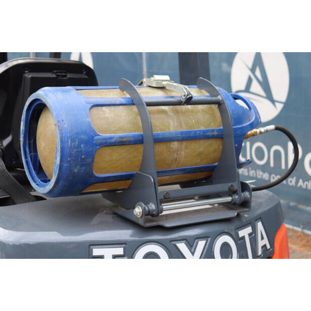 2022 Toyota 02-8FGF25-42808720