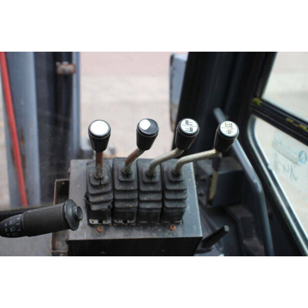 2005 DANTRUCK 7470-42808983
