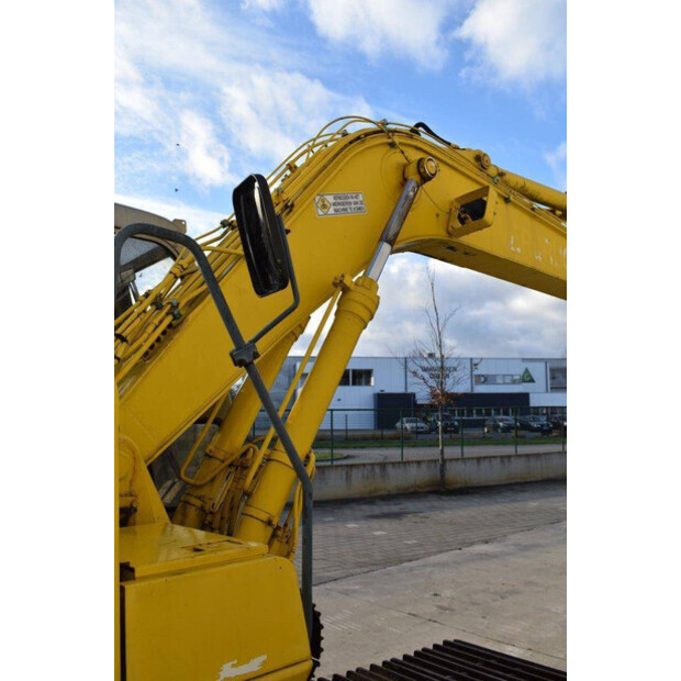 1997 KOBELCO SK160LC-42809190