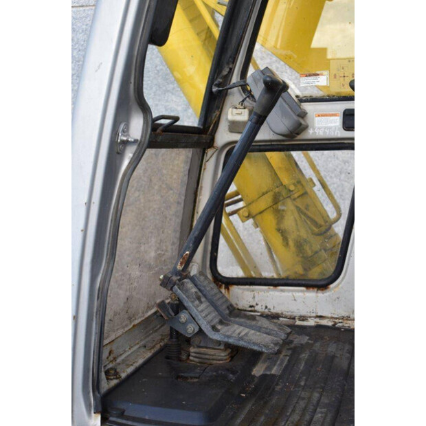 1997 KOBELCO SK160LC-42809193