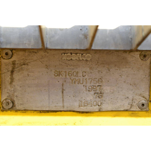 1997 KOBELCO SK160LC-42809194