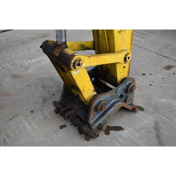 1997 KOBELCO SK160LC-42809215