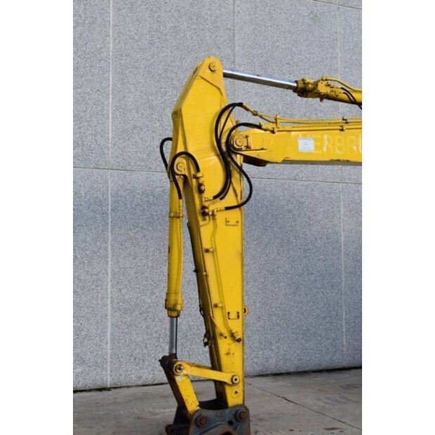 1997 KOBELCO SK160LC-42809216