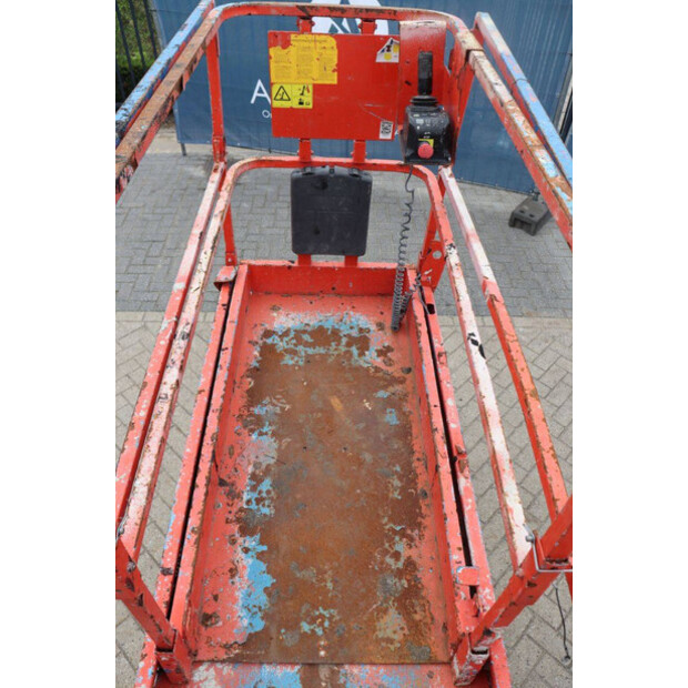 2011 Genie GS-2032-42809521