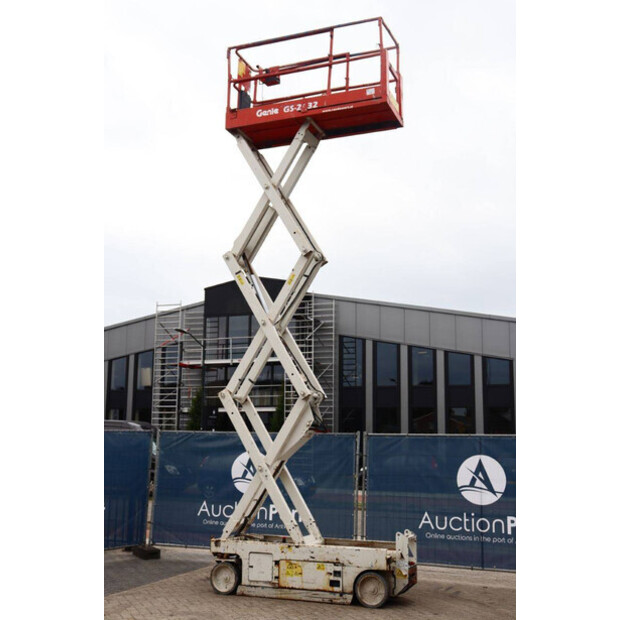 2011 Genie GS-2032-42809528