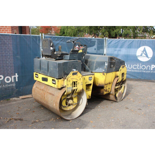 2000 BOMAG BW 135 AD-42809591