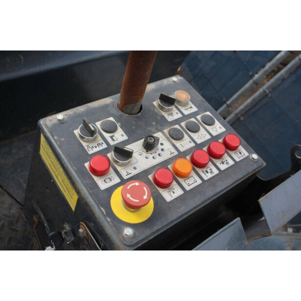 2000 BOMAG BW 135 AD-42809606