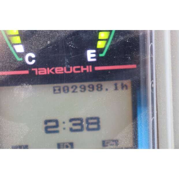2014 تاكوتشي TB216-42809726