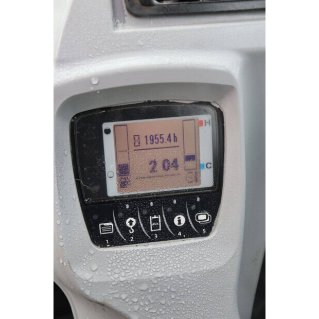 2020 كوبوتا U55-4-42810200