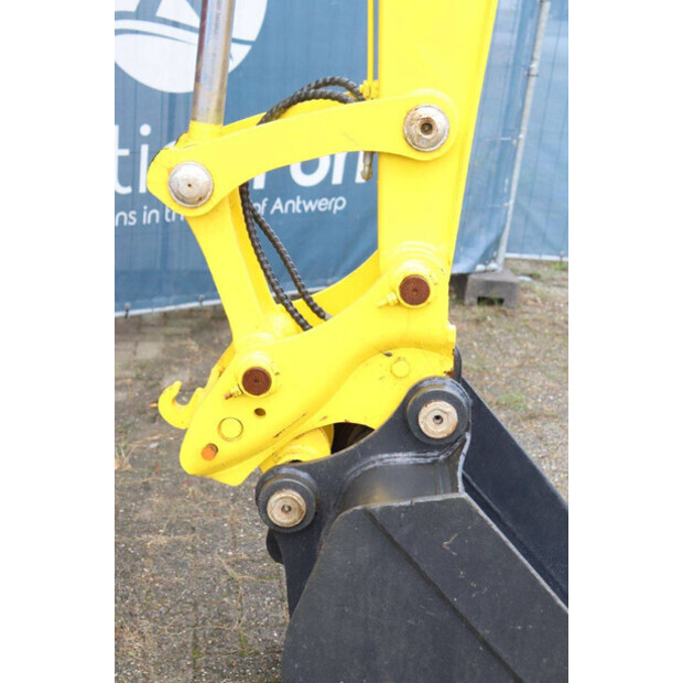 2017 YANMAR VIO80-42810345