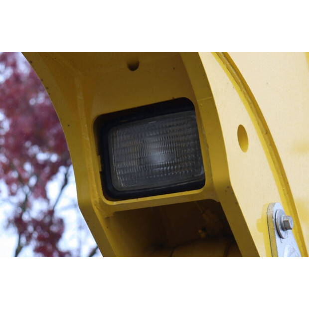 2017 YANMAR VIO80-42810347