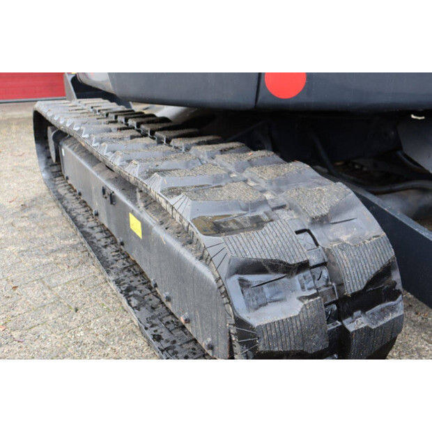 2017 YANMAR VIO80-42810351