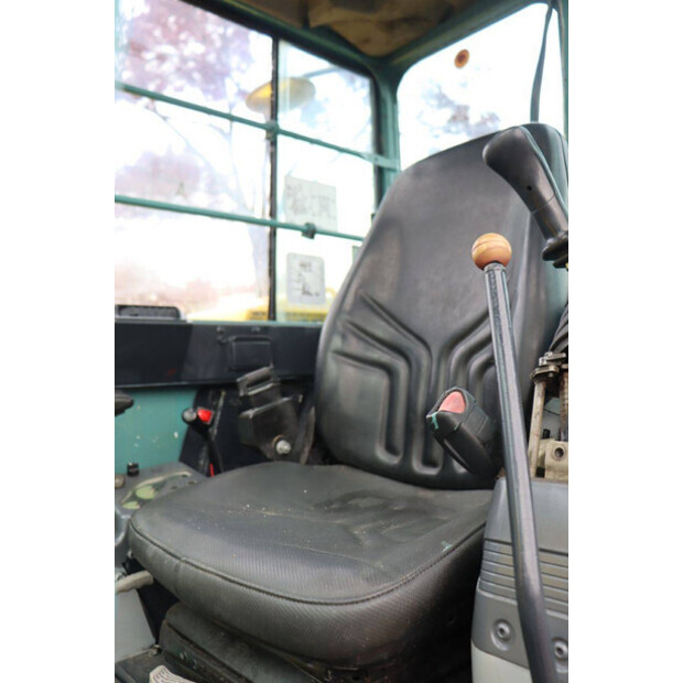 2017 YANMAR VIO80-42810357