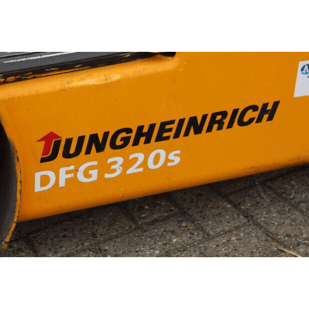 2018 Jungheinrich DFG 320s-42810579