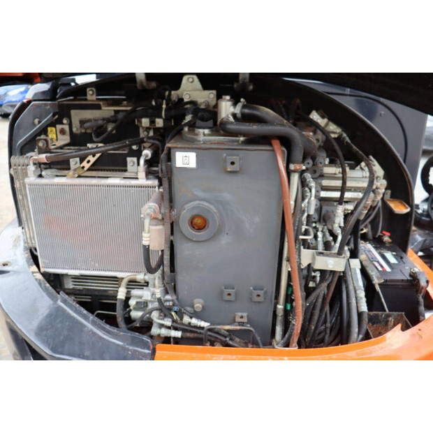 2020 KUBOTA U55-4-42810672