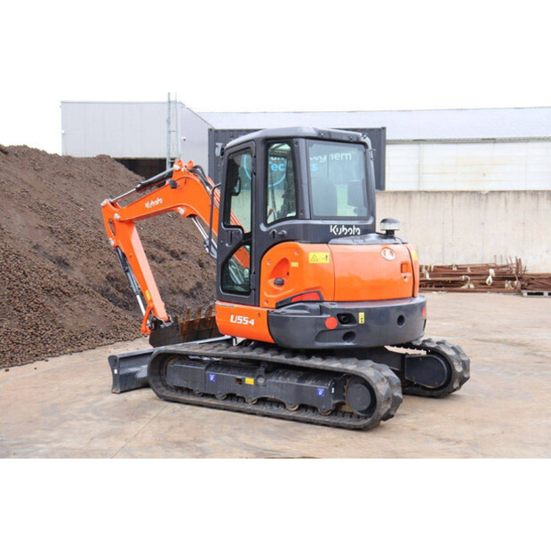2020 KUBOTA U55-4-42810689