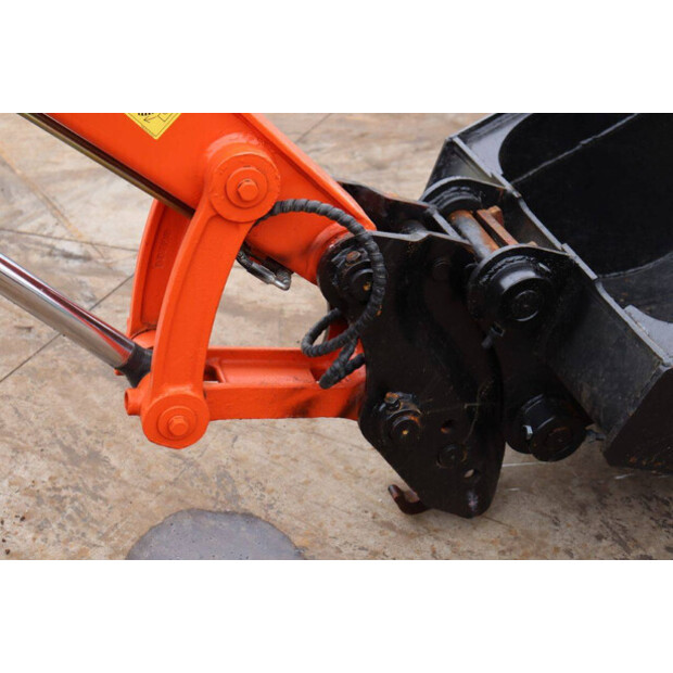 2020 KUBOTA U55-4-42810699