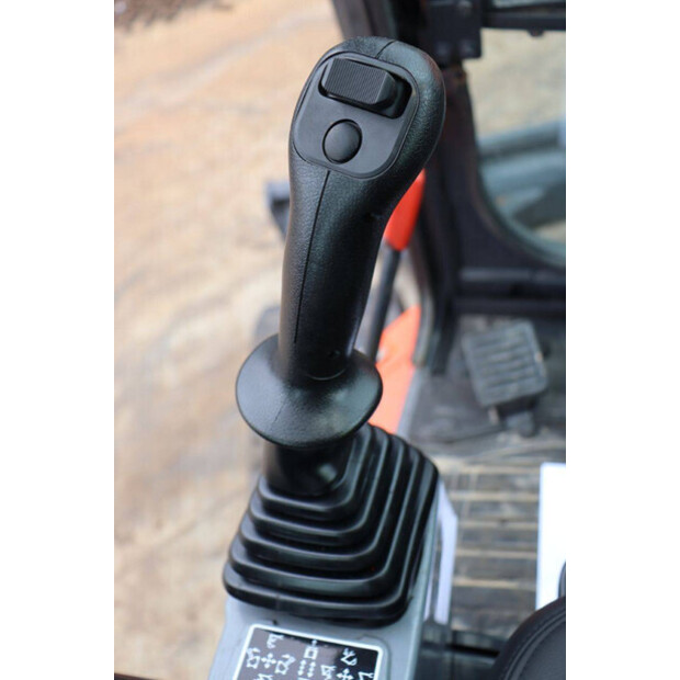 2020 KUBOTA U55-4-42810714