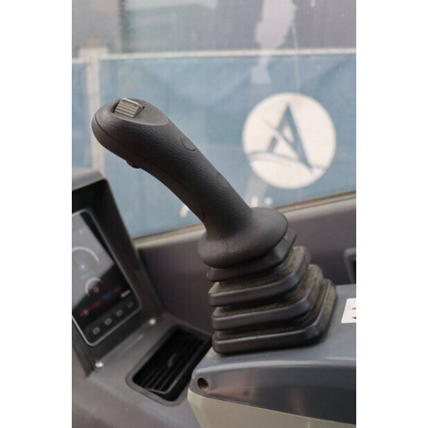 2021 SANY SY35U-42810871