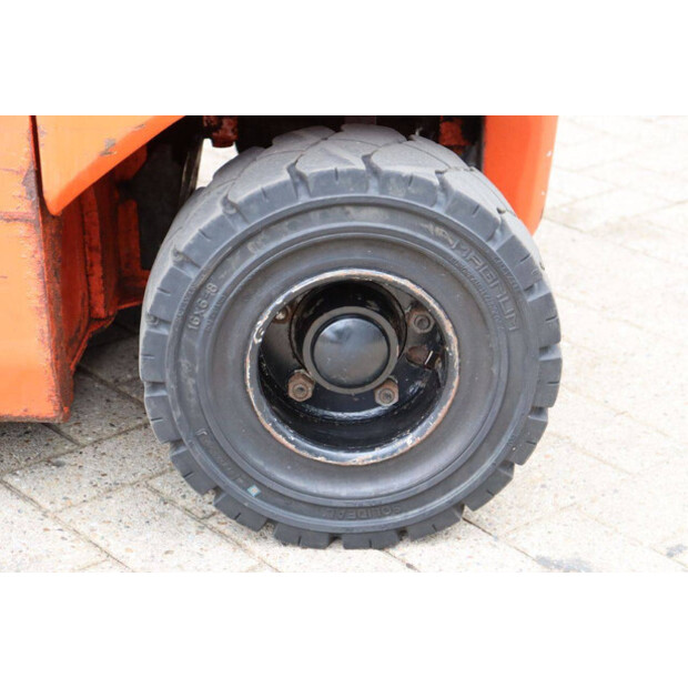 2017 تويوتا 8FBM20T-42810930