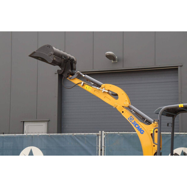 2025 XCMG XE18E-42811089
