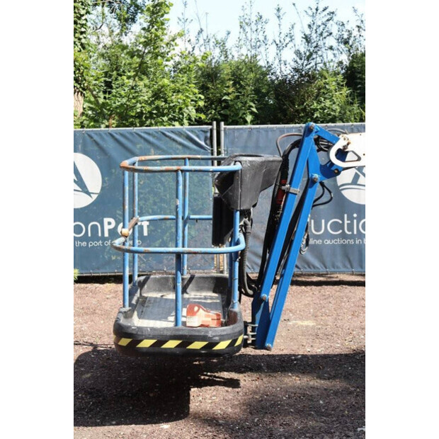 2010 Niftylift HR21D-42811481
