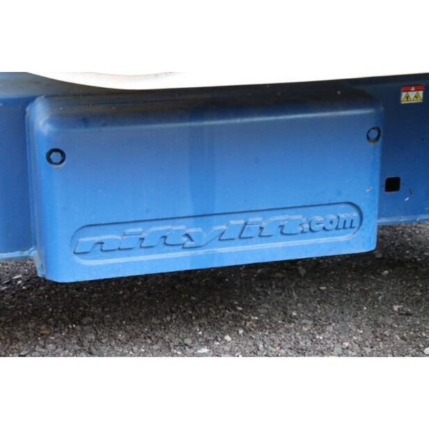 2010 Niftylift HR21D-42811490