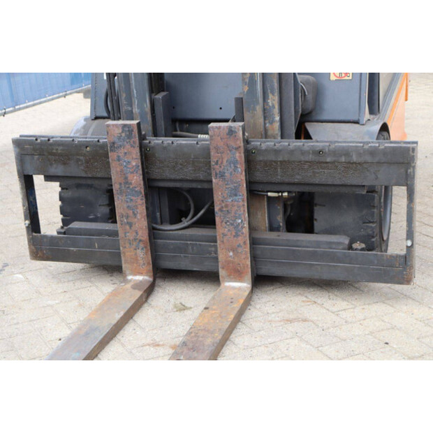 2002 Still R60-30-42811520
