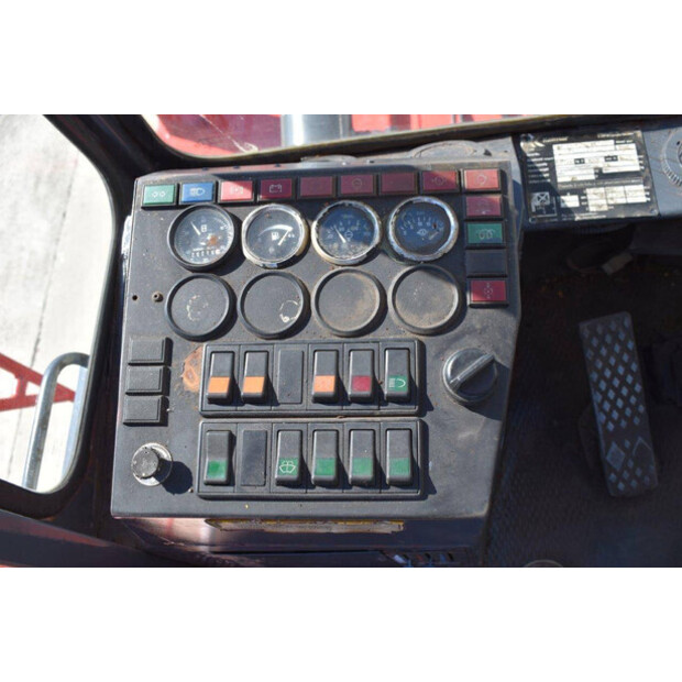 1990 كالمار DC18-1200-42811981