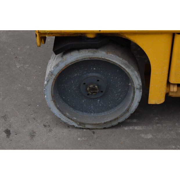 2007 هولوت COMPACT 8-42812030