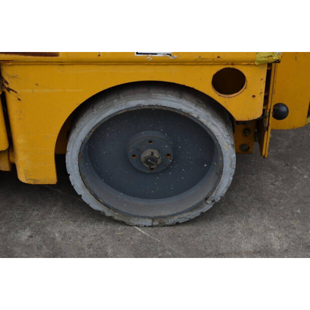2007 هولوت COMPACT 8-42812031