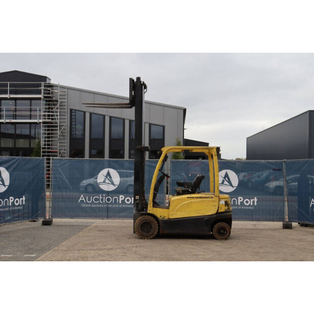 2011 Hyster J3.0XN-42812320
