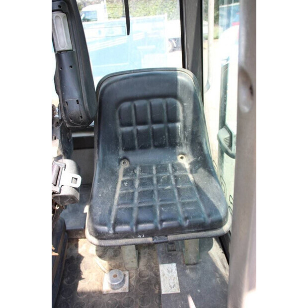 2010 احلامن AS90-42813124